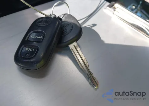 2008 Toyota Corolla S из США, поврежденный, VIN 2T1BR30E28C907586